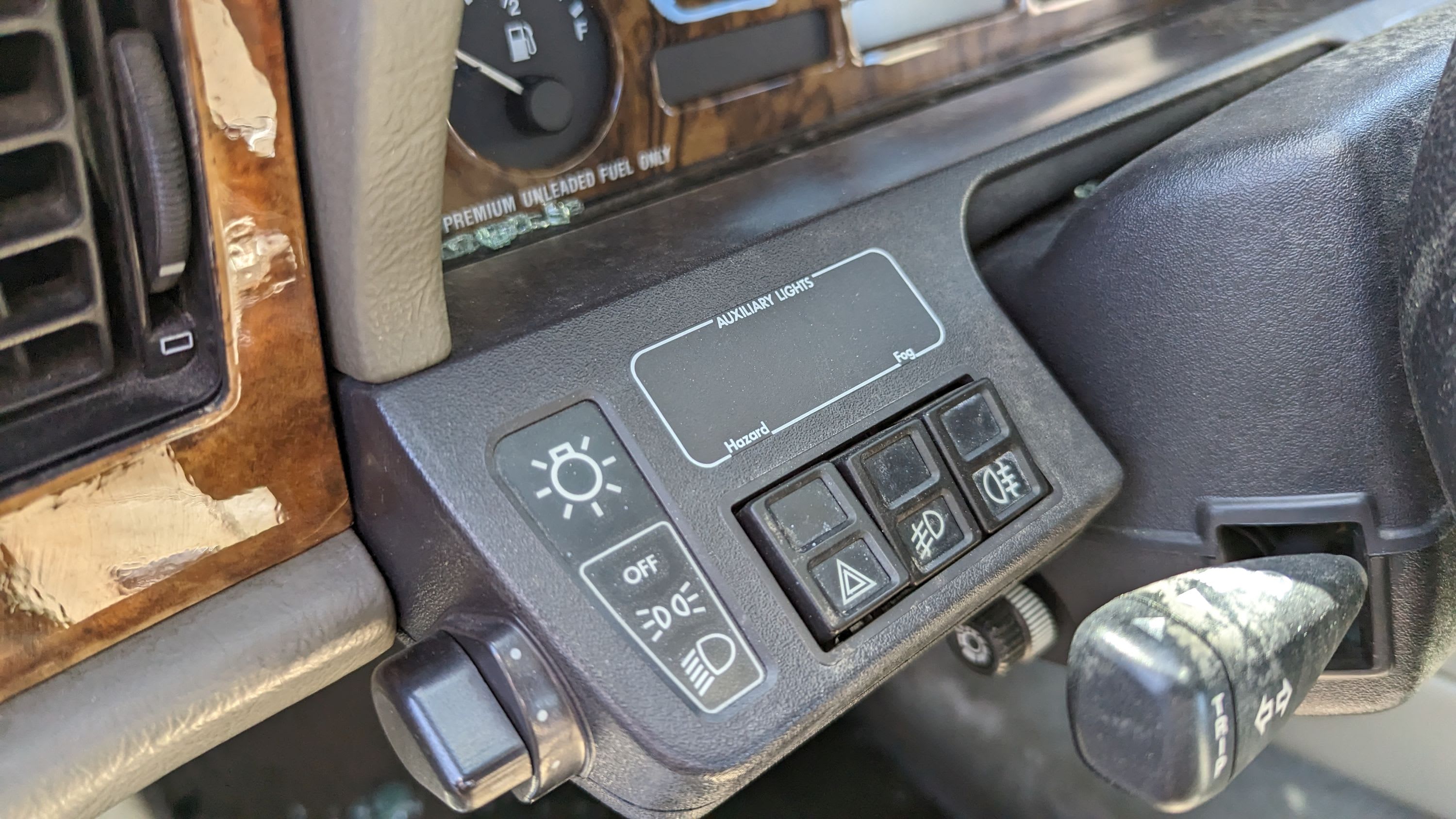 Junkyard Gem: 1994 Jaguar XJ12 - Autoblog